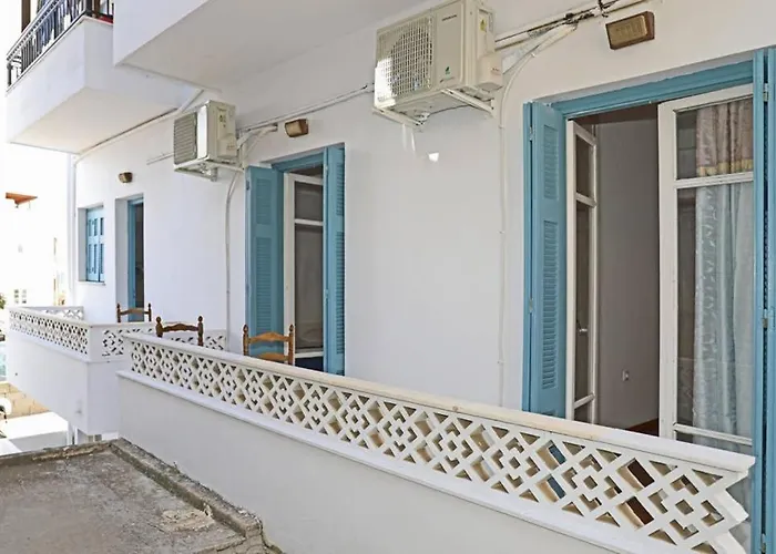 Дом отдыха Andreas Naxos Center - House Naxos City